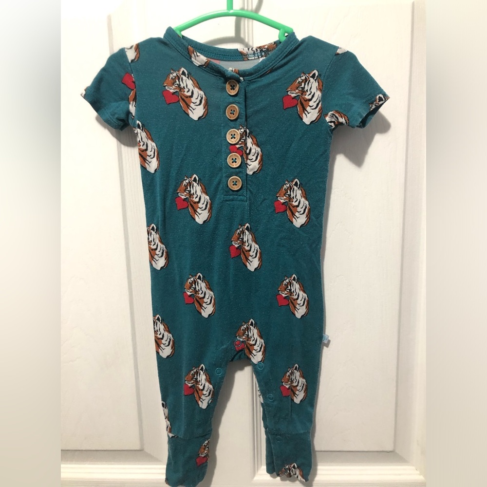 Posh Peanut tiger hearts one piece 0-3 months
